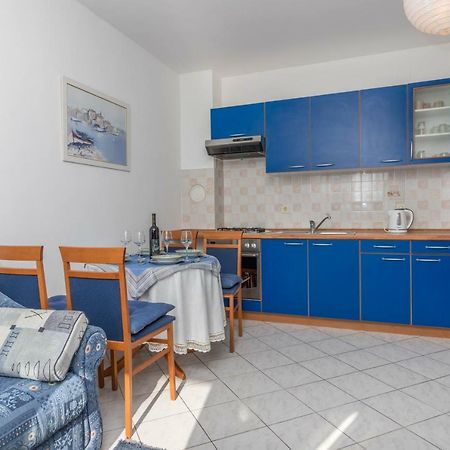 Apartmani Adria Lila Crikvenica Драмаль Экстерьер фото