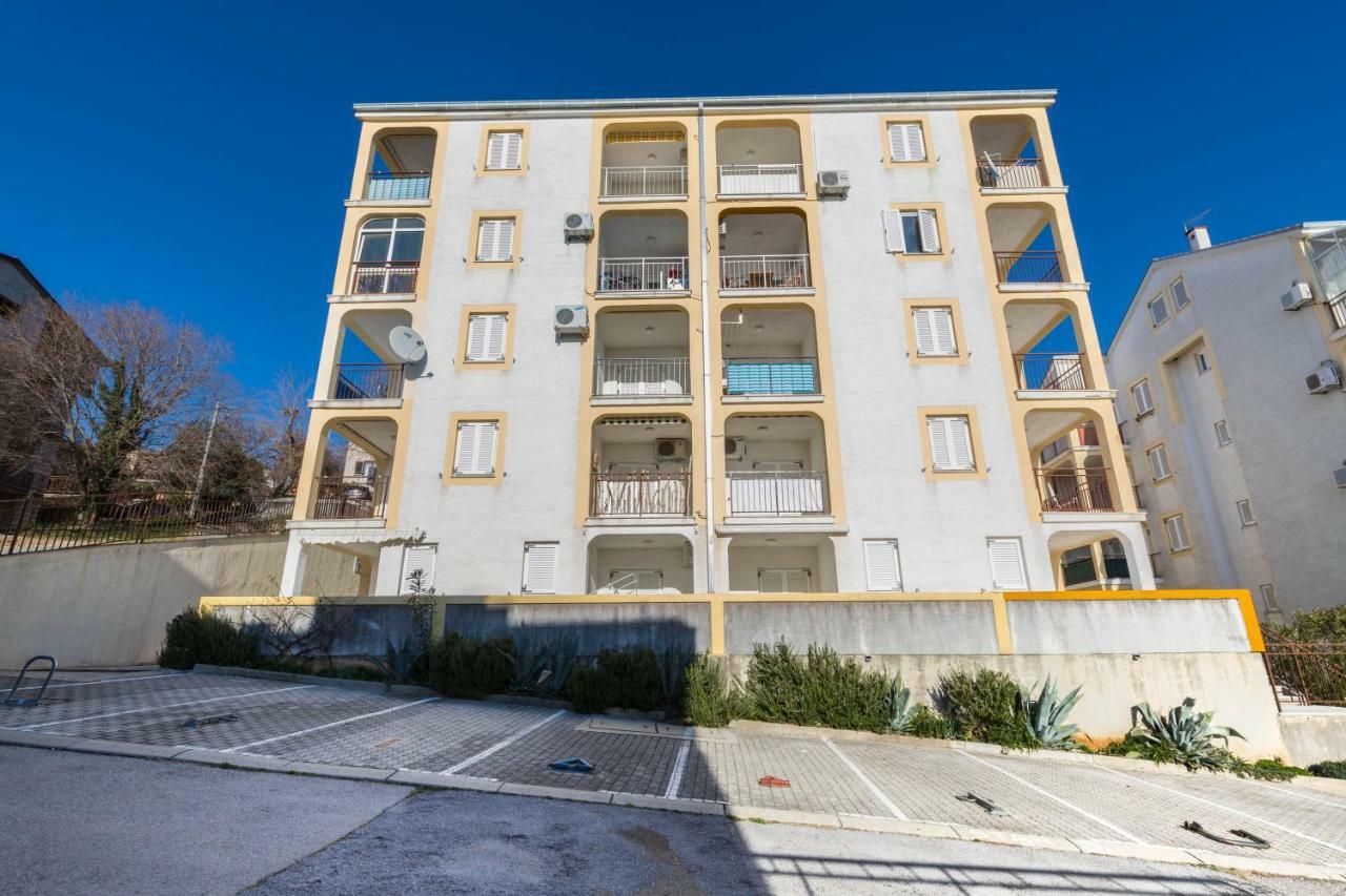 Apartmani Adria Lila Crikvenica Драмаль Экстерьер фото